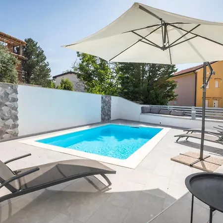 Penzion Ivka - 100 M Do Plaze Uvala Soline - Krk 4*