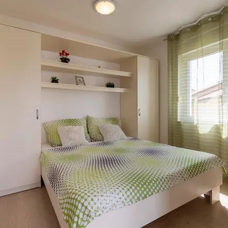 Penzion Ivka - 100 M Do Plaze Uvala Soline - Krk